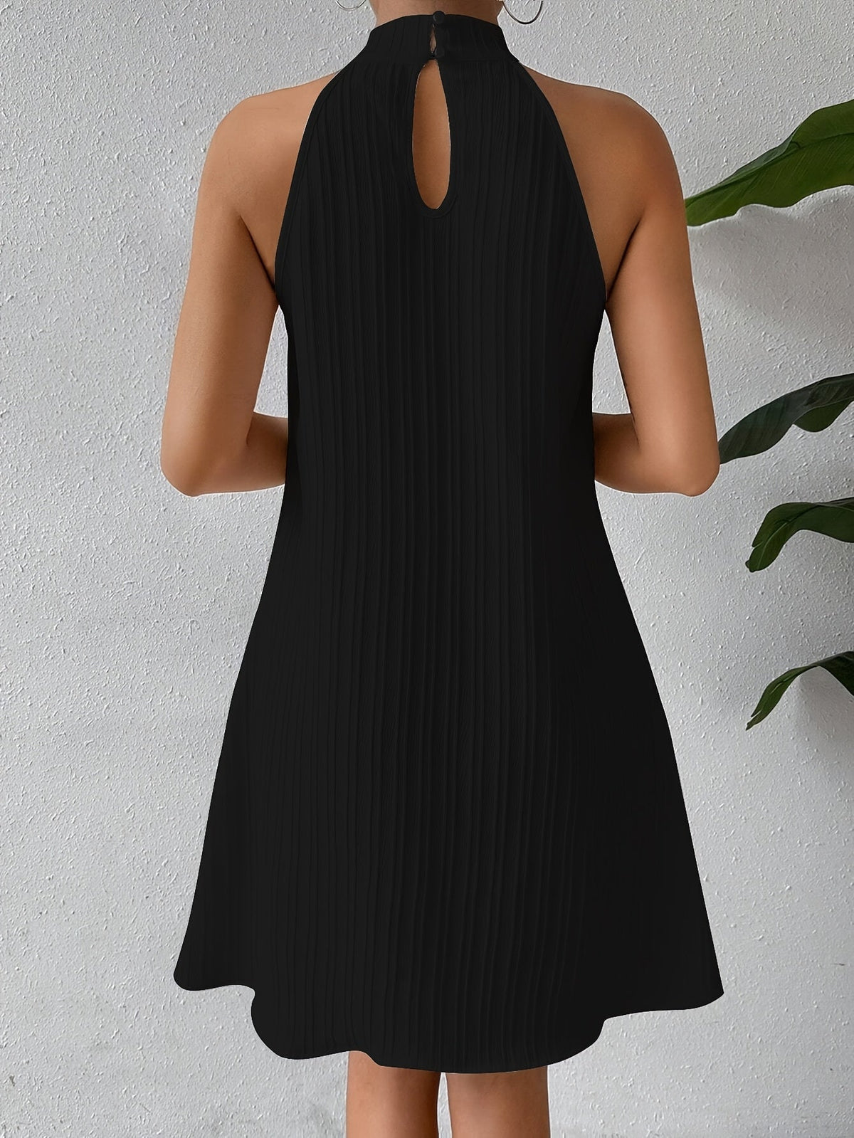 Women's Halter Mini Dress Textured Summer Sundress Sleeveless Pleated Flowy Beach Neck Casual